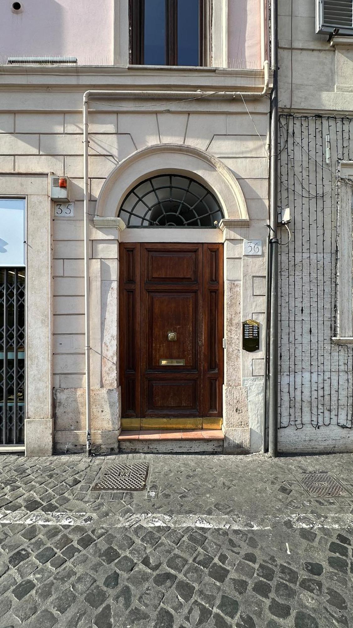 Cozy studio Parlamento Roma Exterior foto