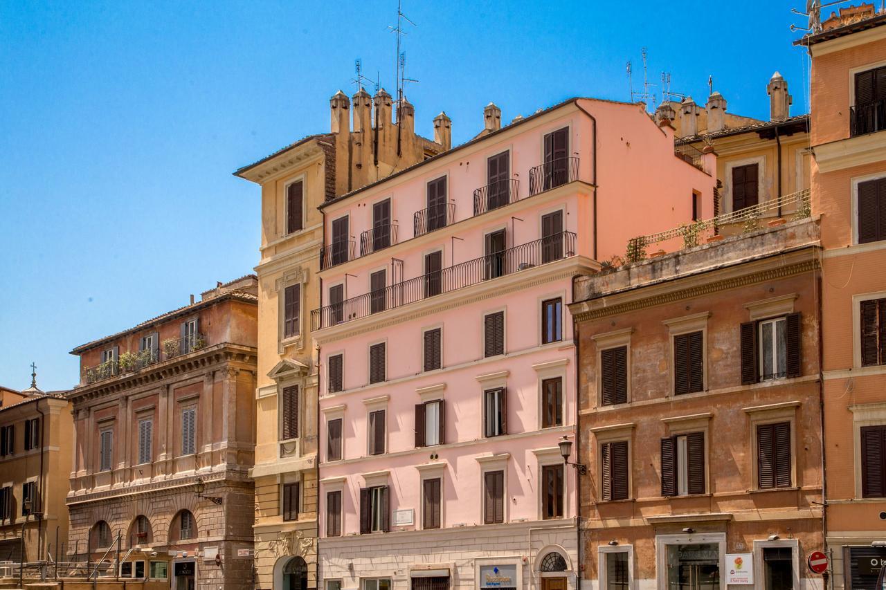 Cozy studio Parlamento Roma Exterior foto