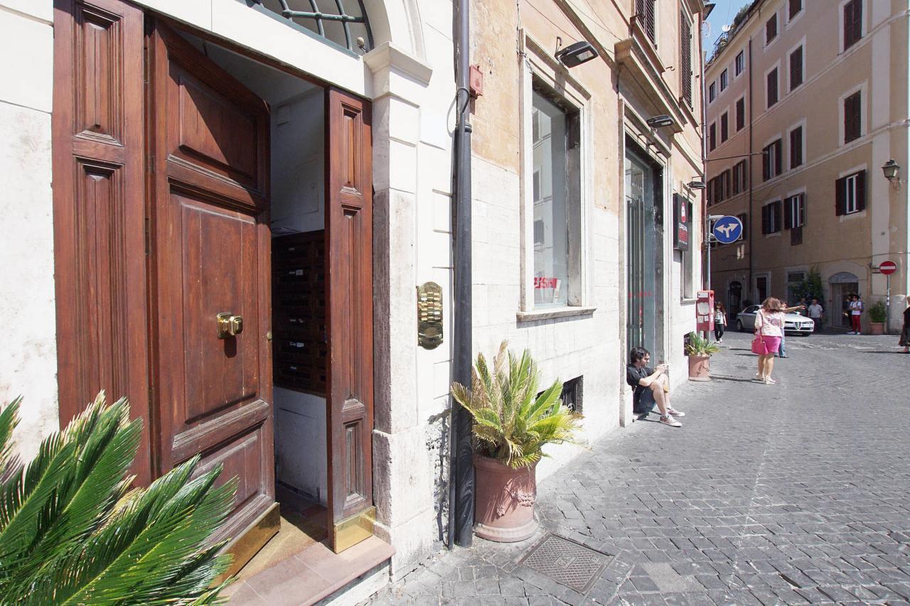 Cozy studio Parlamento Roma Exterior foto