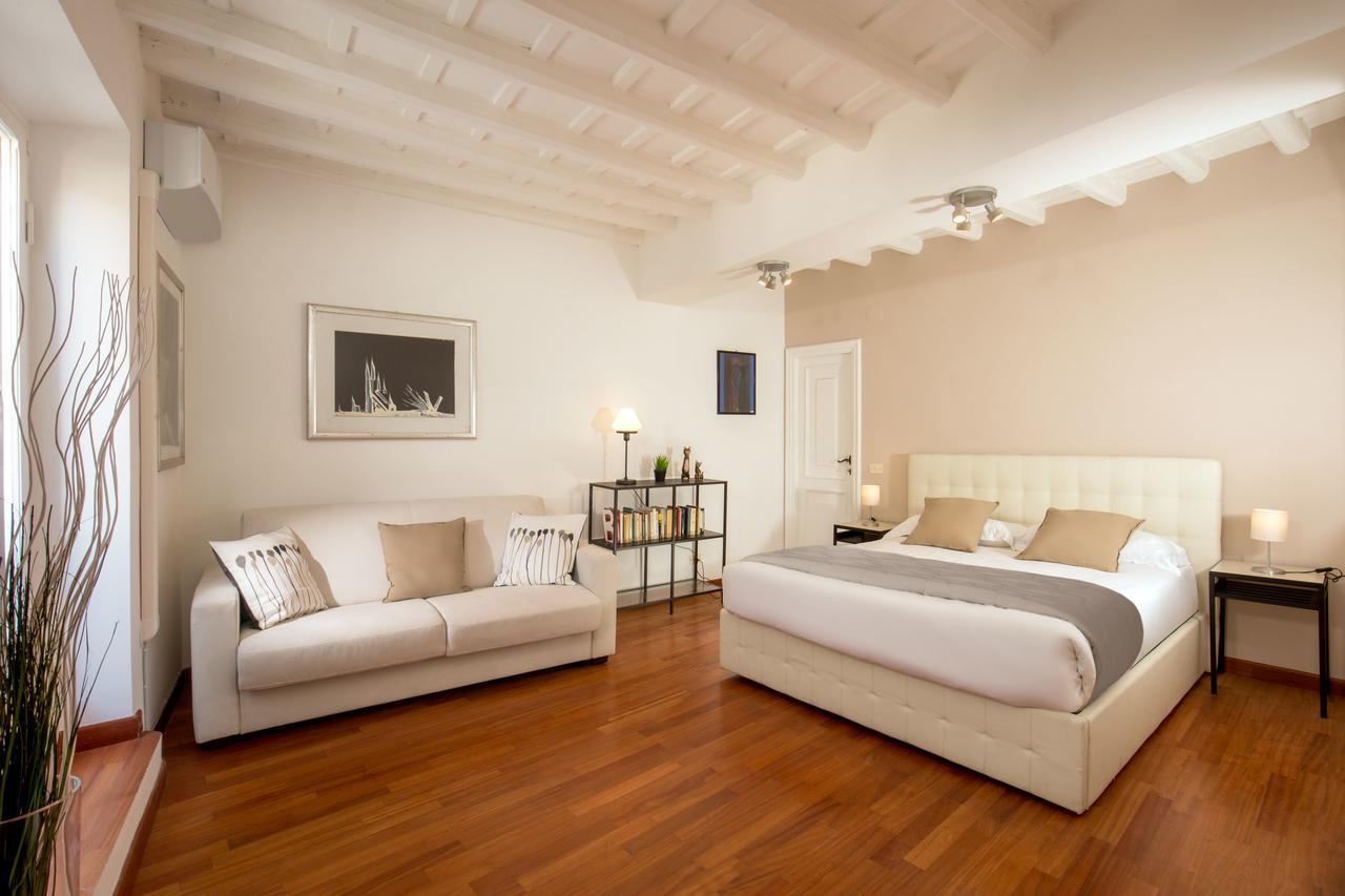 Cozy studio Parlamento Roma Exterior foto